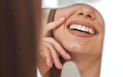 Carillas dentales: descubre por qué son tendencia en todas las edades